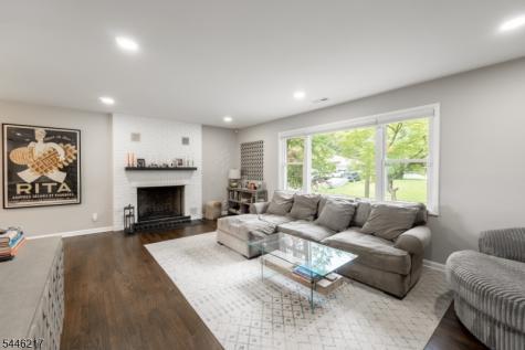 32 Headley Avenue Morris Plains NJ 07950