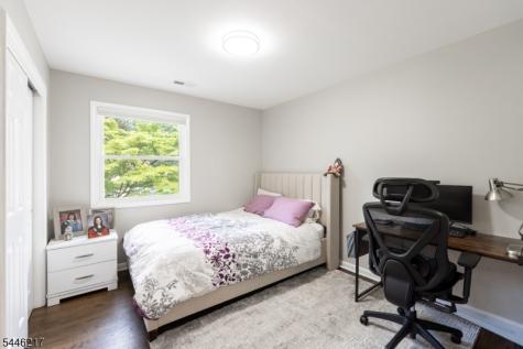 32 Headley Avenue Morris Plains NJ 07950