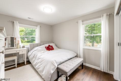 32 Headley Avenue Morris Plains NJ 07950