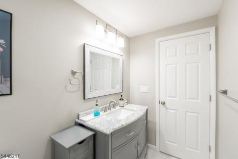 32 Headley Avenue Morris Plains NJ 07950