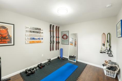 32 Headley Avenue Morris Plains NJ 07950