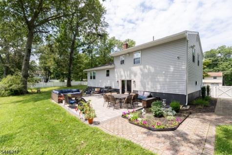 32 Headley Avenue Morris Plains NJ 07950