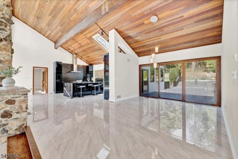525 Johnston Drive Watchung NJ 07069