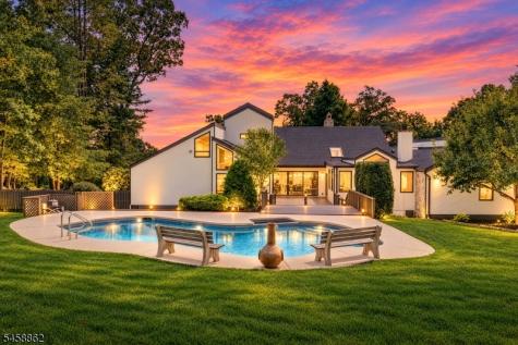 525 Johnston Drive Watchung NJ 07069
