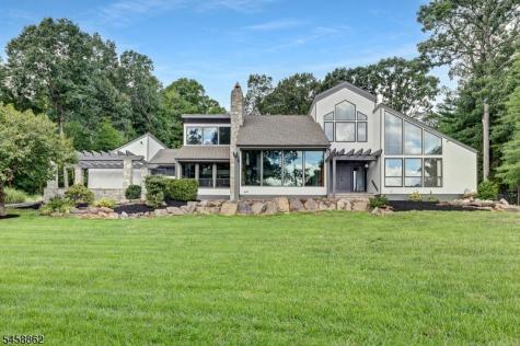 525 Johnston Drive Watchung NJ 07069