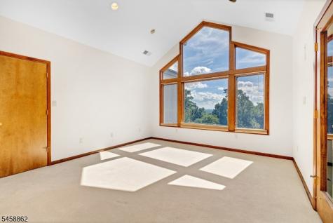 525 Johnston Drive Watchung NJ 07069