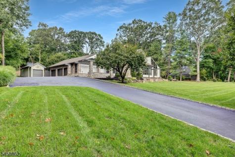 525 Johnston Drive Watchung NJ 07069