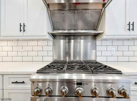 129 Woodland Avenue Ramsey NJ 07446