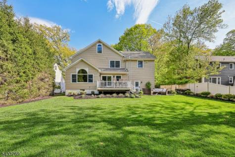 129 Woodland Avenue Ramsey NJ 07446