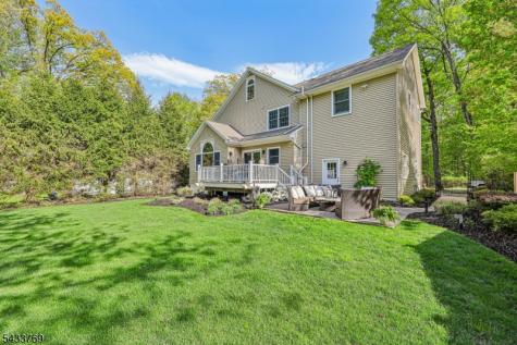 129 Woodland Avenue Ramsey NJ 07446