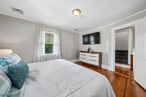 158 Maple Street West Orange NJ 07052