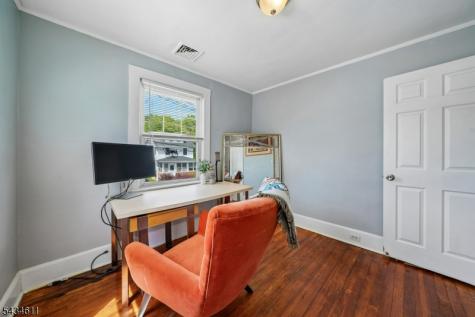 158 Maple Street West Orange NJ 07052