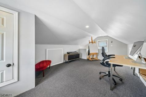 158 Maple Street West Orange NJ 07052