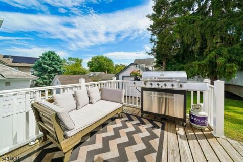 158 Maple Street West Orange NJ 07052