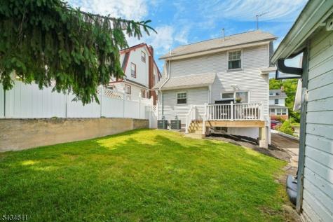 158 Maple Street West Orange NJ 07052