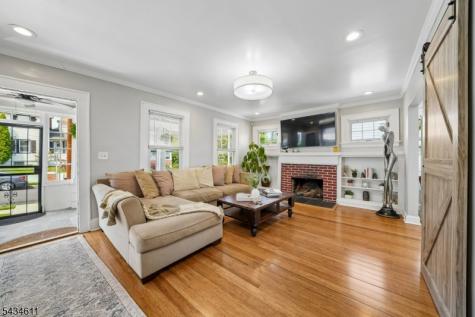 158 Maple Street West Orange NJ 07052