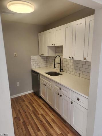 110 Vaughan Drive Newark NJ 07103