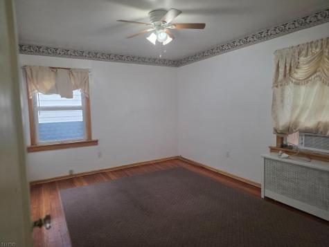 5 Roosevelt Avenue East Orange NJ 07017