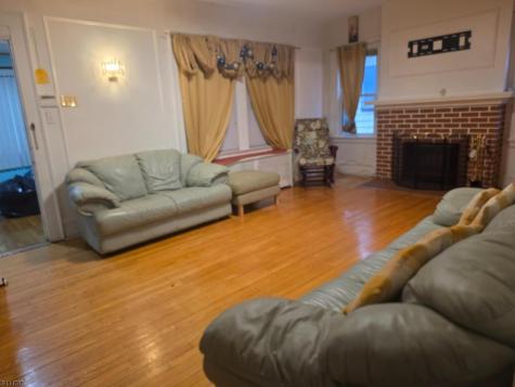 5 Roosevelt Avenue East Orange NJ 07017