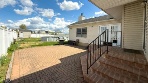 28 Noel Drive North Arlington NJ 07031