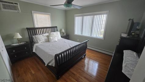 206 E Clay Avenue Roselle Park NJ 07204