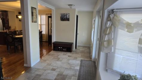 206 E Clay Avenue Roselle Park NJ 07204