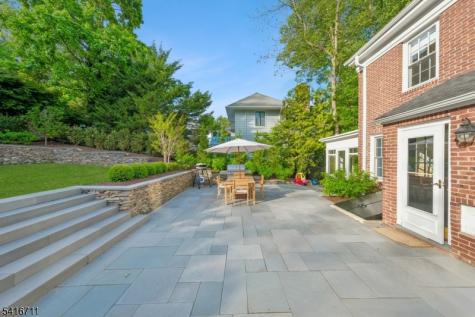 283 Wyoming Avenue Maplewood NJ 07040