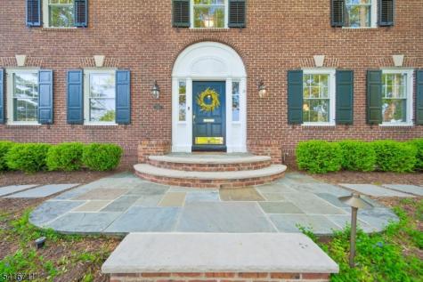 283 Wyoming Avenue Maplewood NJ 07040
