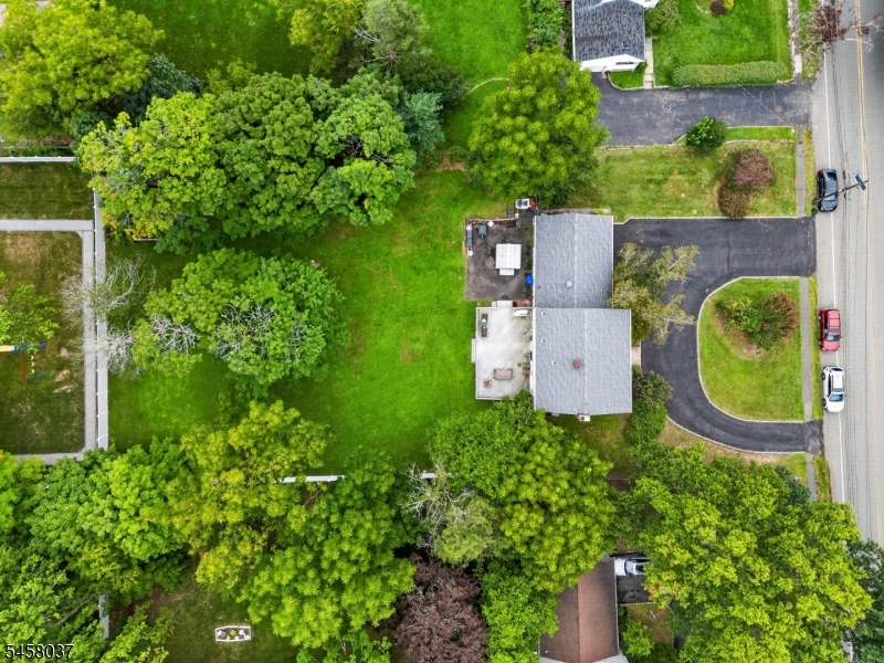162 W Hobart Gap Road Livingston NJ 07039