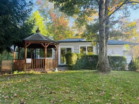 367 Summit Road Mountainside NJ 07092