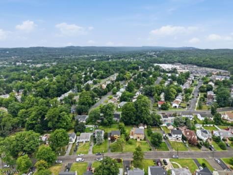 15 Crystal Avenue West Orange NJ 07052