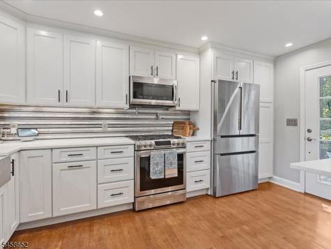48 Lakeview Drive Morris Plains NJ 07950