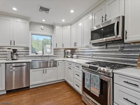 48 Lakeview Drive Morris Plains NJ 07950
