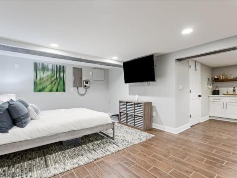 48 Lakeview Drive Morris Plains NJ 07950