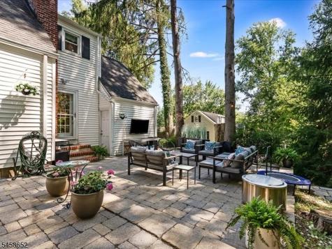 48 Lakeview Drive Morris Plains NJ 07950