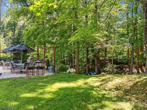 48 Lakeview Drive Morris Plains NJ 07950