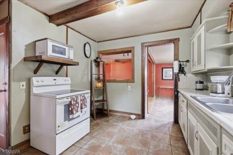 68 Silver Lake Road Frelinghuysen NJ 07825