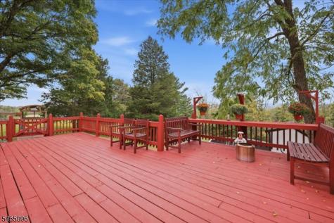 68 Silver Lake Road Frelinghuysen NJ 07825