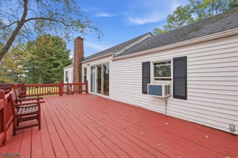 68 Silver Lake Road Frelinghuysen NJ 07825