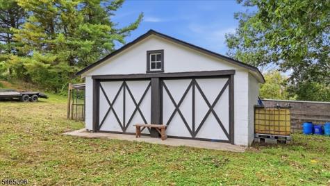 68 Silver Lake Road Frelinghuysen NJ 07825