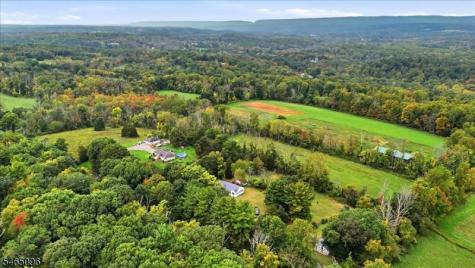 68 Silver Lake Road Frelinghuysen NJ 07825