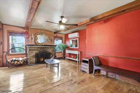 68 Silver Lake Road Frelinghuysen NJ 07825