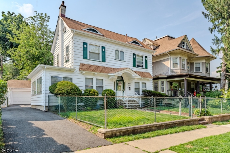 45 Morse Avenue East Orange NJ 07017