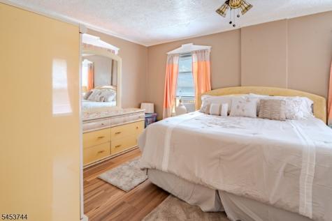 45 Morse Avenue East Orange NJ 07017
