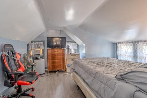 45 Morse Avenue East Orange NJ 07017