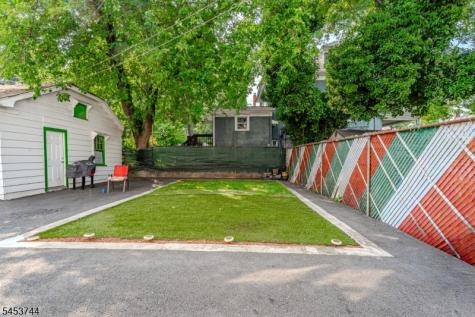 45 Morse Avenue East Orange NJ 07017