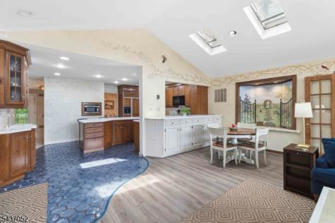 39 Meadowbrook Road Randolph NJ 07869