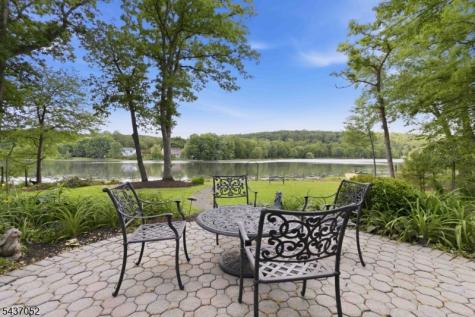 39 Meadowbrook Road Randolph NJ 07869