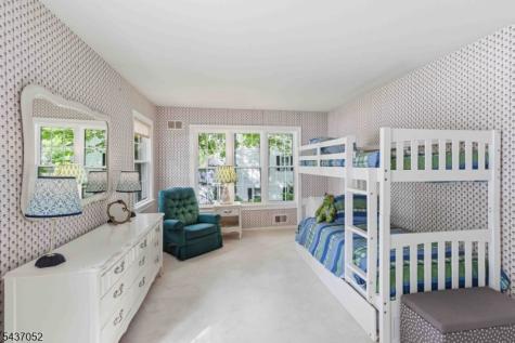 39 Meadowbrook Road Randolph NJ 07869