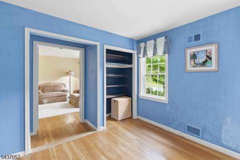 39 Meadowbrook Road Randolph NJ 07869